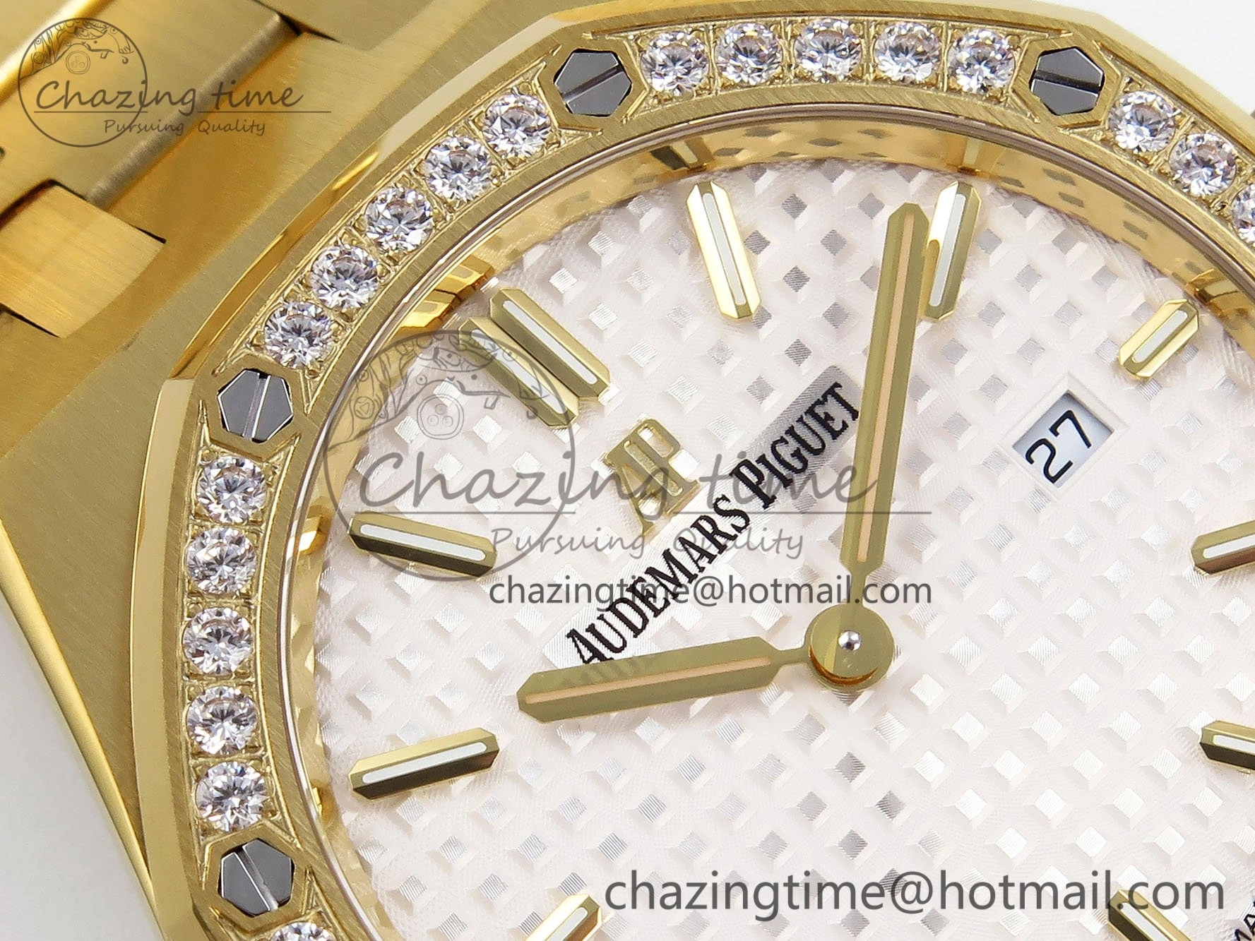 Lady Royal Oak 33mm 67651 Diamonds Bezel YG ZF 1:1 Best Edition White Textured Dial on YG Bracelet RONDA Quartz