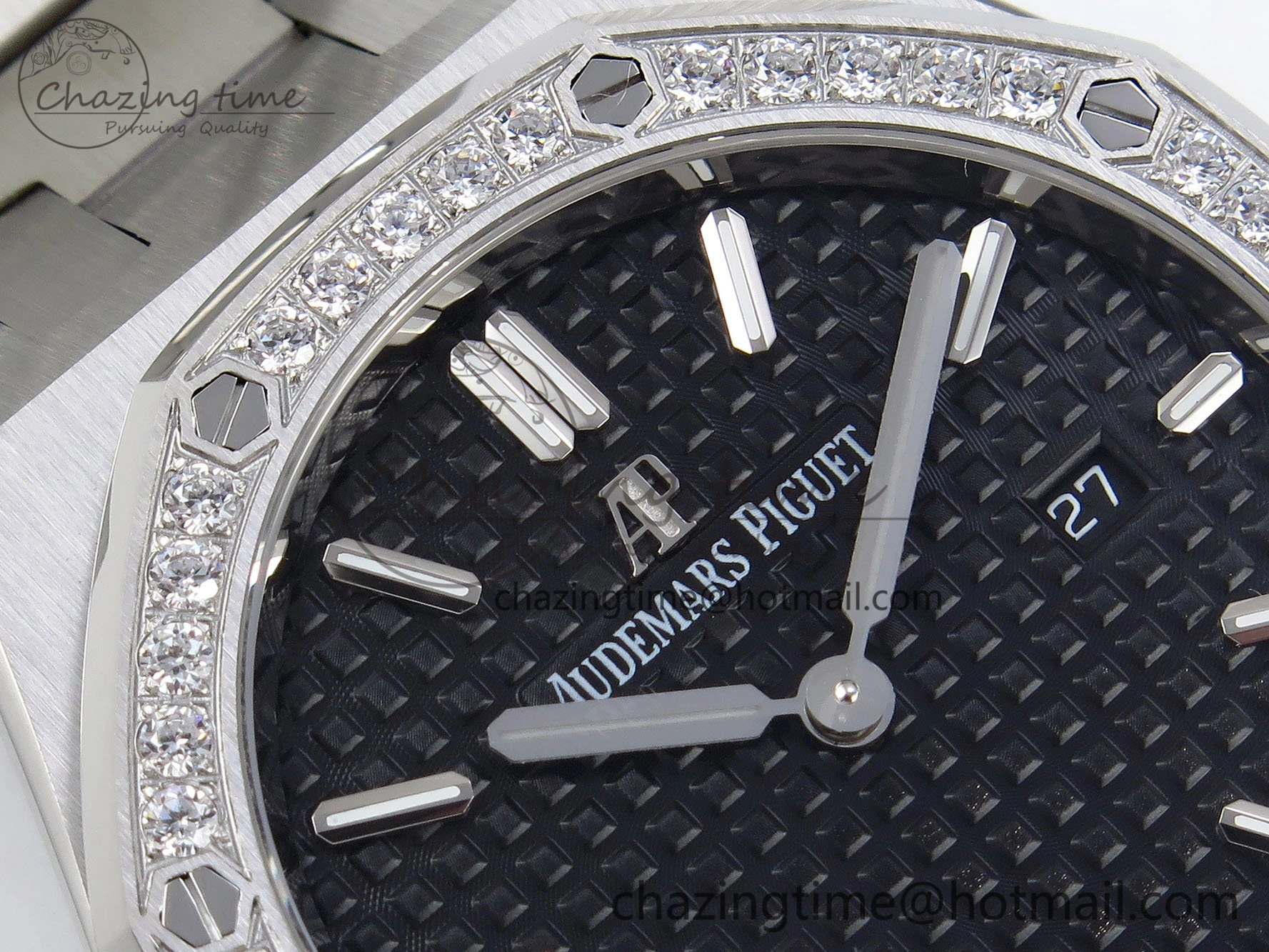 Lady Royal Oak 33mm 67651 Diamonds SS ZF 1:1 Best Edition Black Textured Dial on SS Bracelet RONDA Quartz