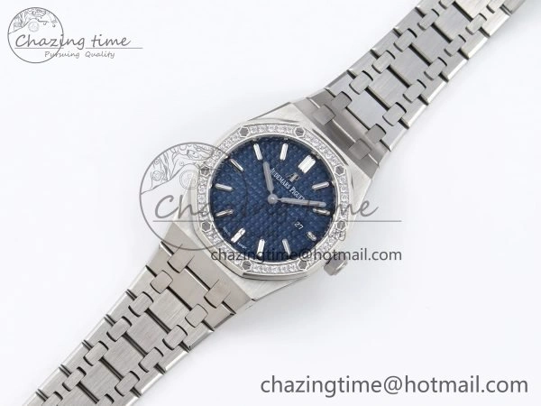 Lady Royal Oak 33mm 67651 Diamonds SS ZF 1:1 Best Edition Blue Textured Dial on SS Bracelet RONDA Quartz
