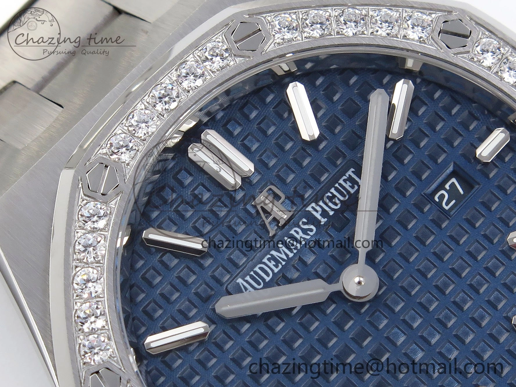 Lady Royal Oak 33mm 67651 Diamonds SS ZF 1:1 Best Edition Blue Textured Dial on SS Bracelet RONDA Quartz