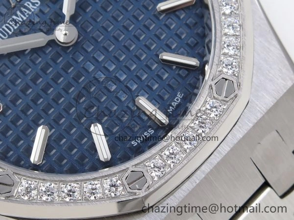 Lady Royal Oak 33mm 67651 Diamonds SS ZF 1:1 Best Edition Blue Textured Dial on SS Bracelet RONDA Quartz