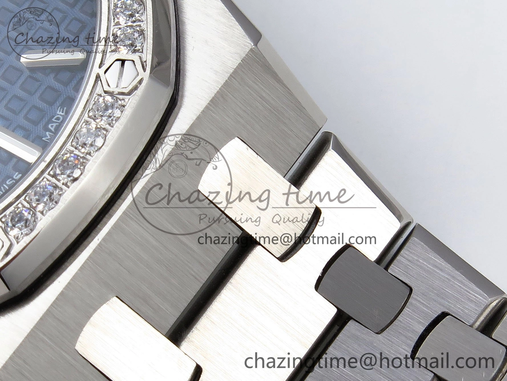 Lady Royal Oak 33mm 67651 Diamonds SS ZF 1:1 Best Edition Blue Textured Dial on SS Bracelet RONDA Quartz
