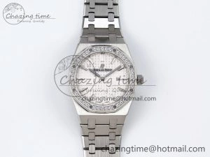 Lady Royal Oak 33mm 67651 Diamonds SS ZF 1:1 Best Edition White Textured Dial on SS Bracelet RONDA Quartz
