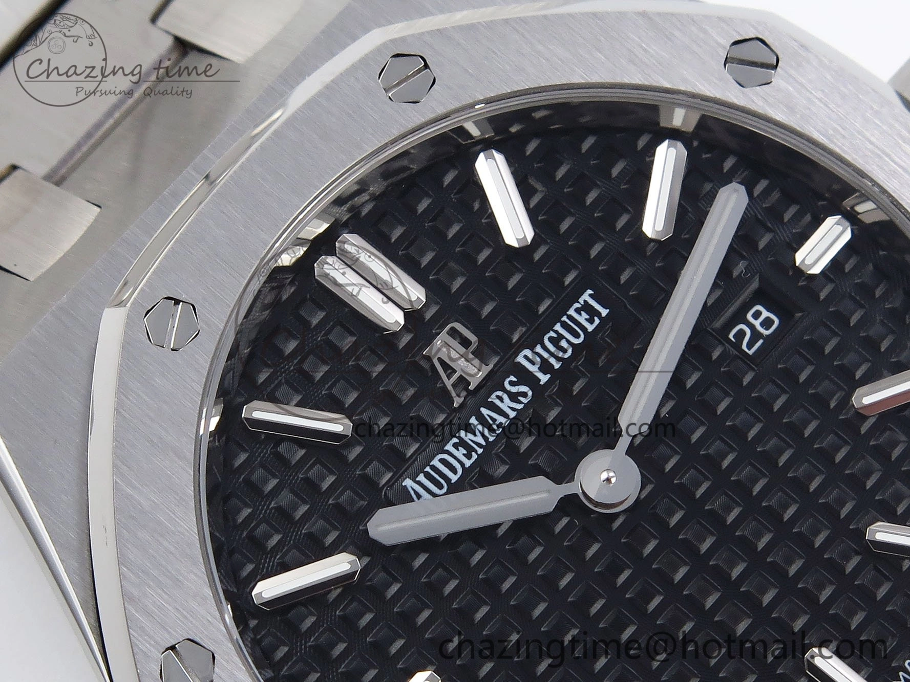 Lady Royal Oak 33mm 67651 SS ZF 1:1 Best Edition Black Textured Dial on SS Bracelet RONDA Quartz
