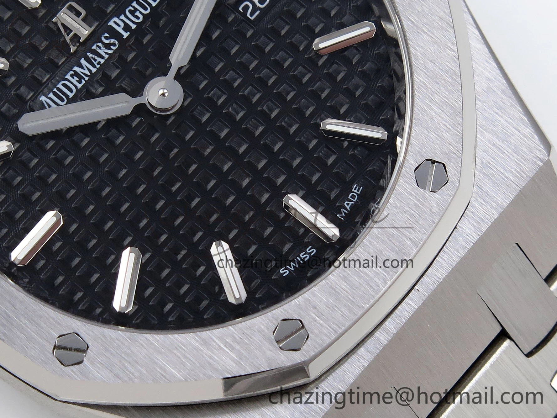Lady Royal Oak 33mm 67651 SS ZF 1:1 Best Edition Black Textured Dial on SS Bracelet RONDA Quartz