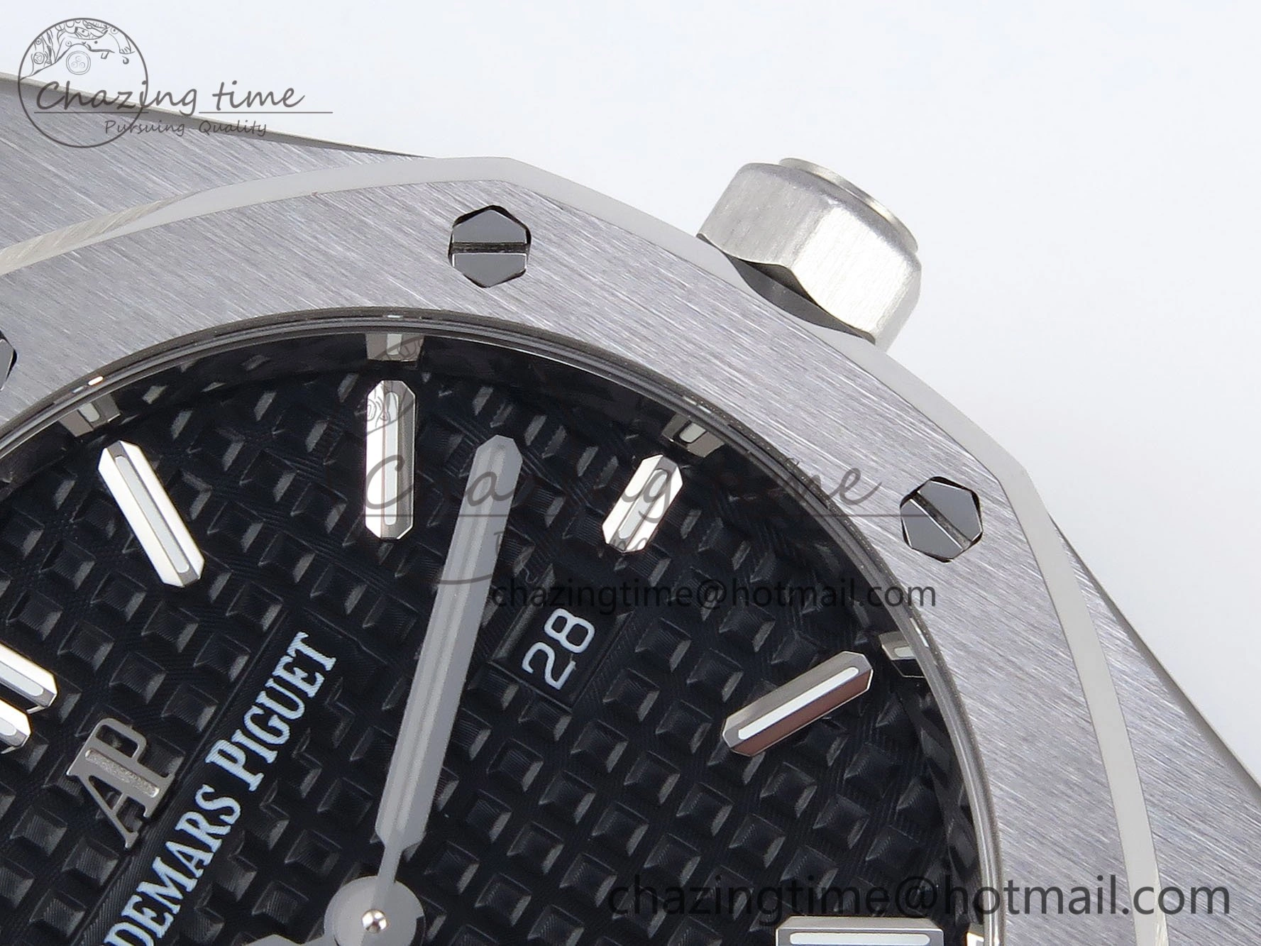 Lady Royal Oak 33mm 67651 SS ZF 1:1 Best Edition Black Textured Dial on SS Bracelet RONDA Quartz