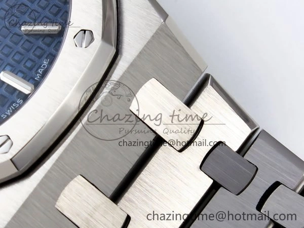 Lady Royal Oak 33mm 67651 SS ZF 1:1 Best Edition Blue Textured Dial on SS Bracelet RONDA Quartz