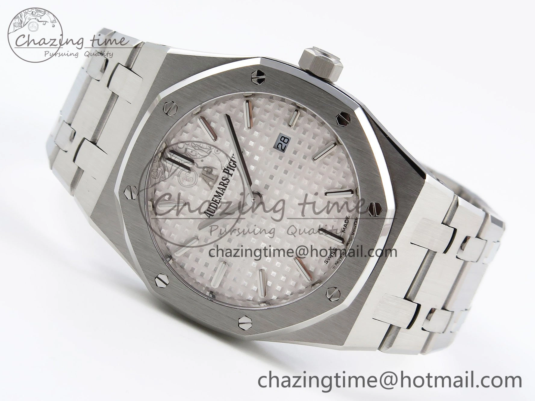 Lady Royal Oak 33mm 67651 SS ZF 1:1 Best Edition White Textured Dial on SS Bracelet RONDA Quartz