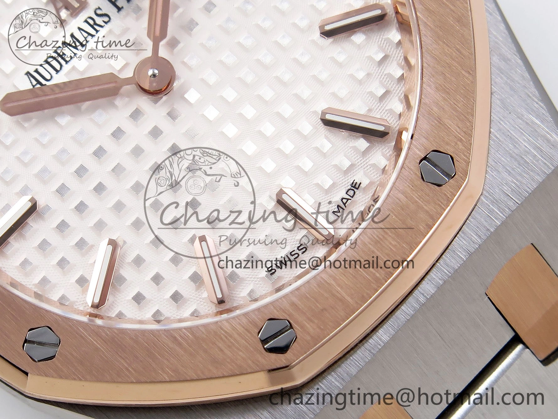 Lady Royal Oak 33mm 67651 SS RG ZF 1:1 Best Edition White Textured Dial on SS RG Bracelet RONDA Quartz