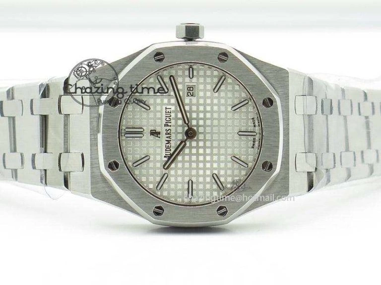 Lady Royal Oak 33mm SS Silver Textured Dial on SS Bracelet RONDA Quartz