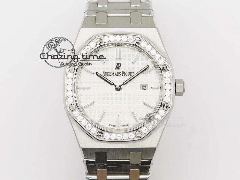 Lady Royal Oak 33mm SS White Textured Dial Diamonds Bezel on bracelet RONDA Quartz