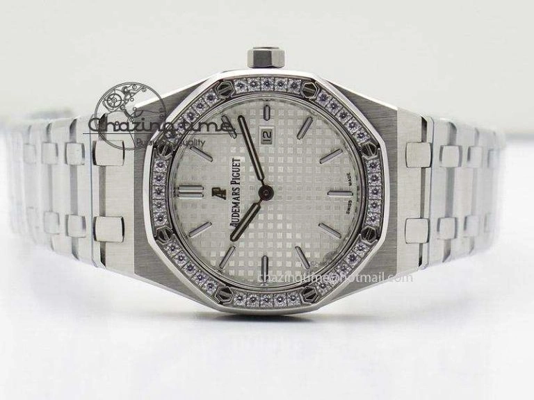 Lady Royal Oak 33mm SS White Textured Dial Diamonds Bezel on bracelet RONDA Quartz