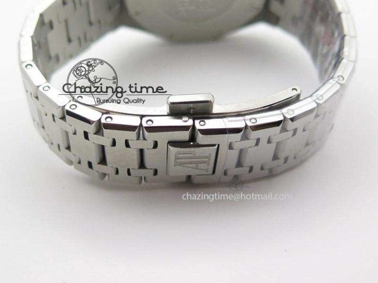 Lady Royal Oak 33mm SS White Textured Dial Diamonds Bezel on bracelet RONDA Quartz