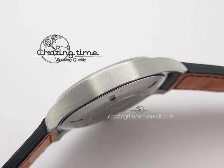 Mark XVIII IW327001 V6F Best Edition Black Dial On Black Leather Strap A2892
