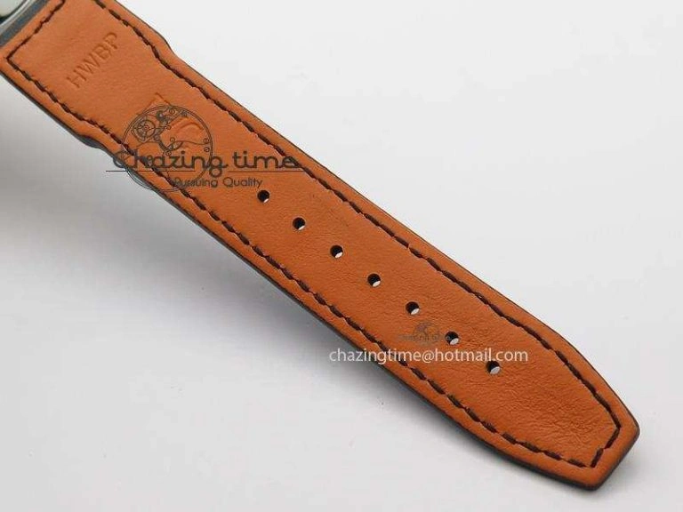 Mark XVIII IW327002 V6F Best Edition White Dial On Black Leather Strap A2892