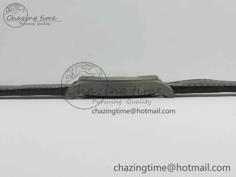 Mark XVIII IW327006 Titanium M+F 1:1 Best Edition Black Dial on Brown Leather Strap A35111