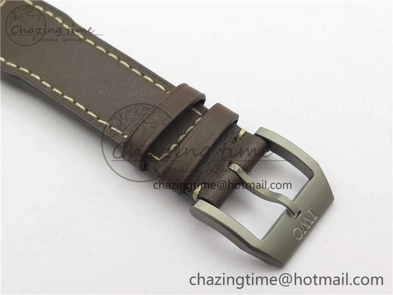 Mark XVIII IW327006 Titanium V7F 1:1 Best Edition Black Dial on Brown Leather Strap A2892