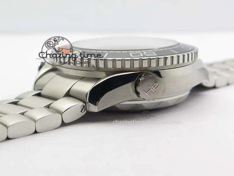 Master Chronometer 45mm SS JHF Black Dial On SS Bracelet A9900