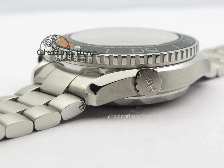 Master Chronometer 45mm SS JHF Grey Dial On SS Bracelet  A9900