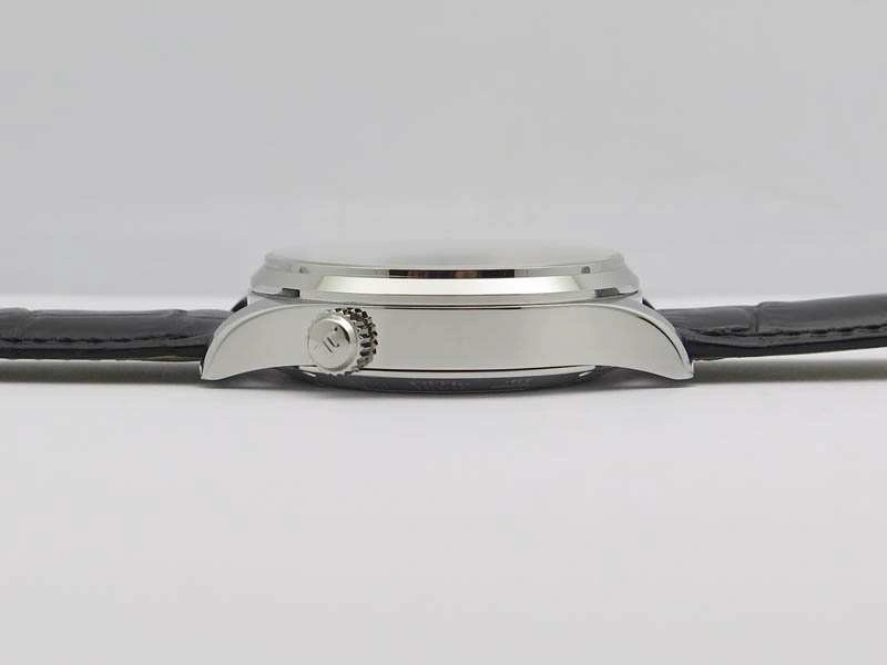 Master Control Power Reserve SS White Dial On Black Leather Strap A939