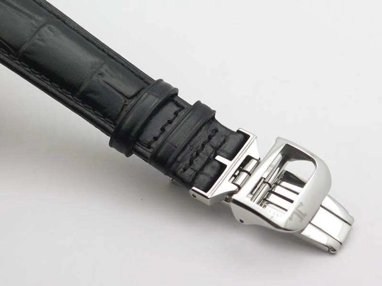 Master Control Power Reserve SS White Dial On Black Leather Strap A939