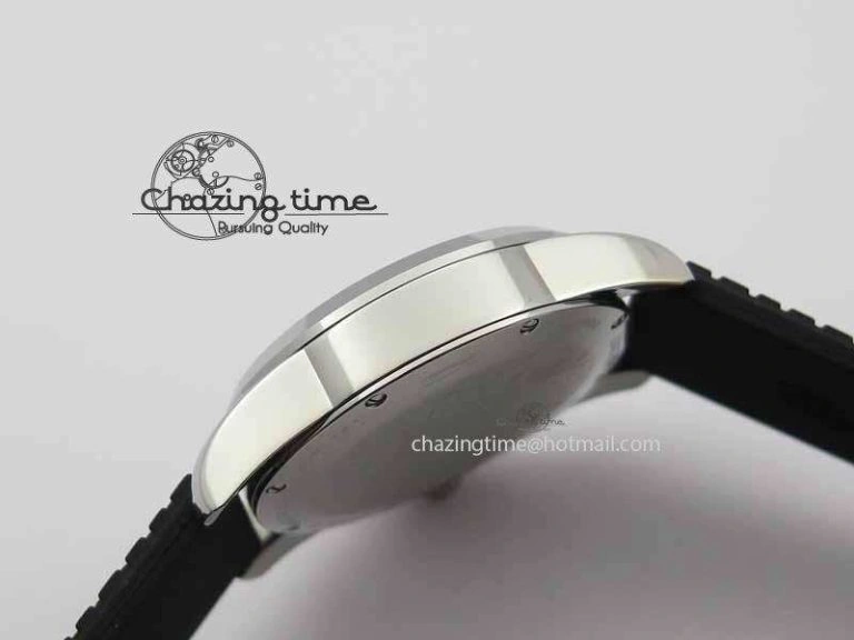 Mille Miglia SS Real Power Reserve Display Black Textured Dial On Black Rubber Strap A2824