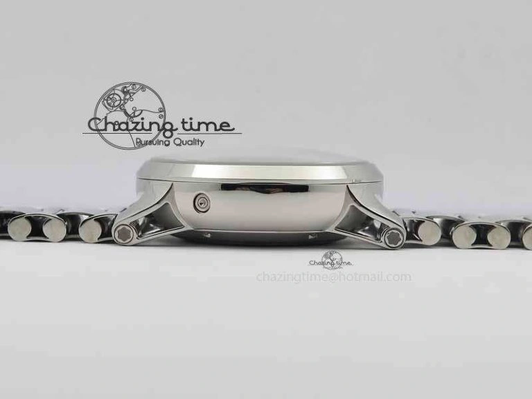 Montblanc Timewalker Chrono SS White Dial Silver Numerals On SS Bracelet A7750