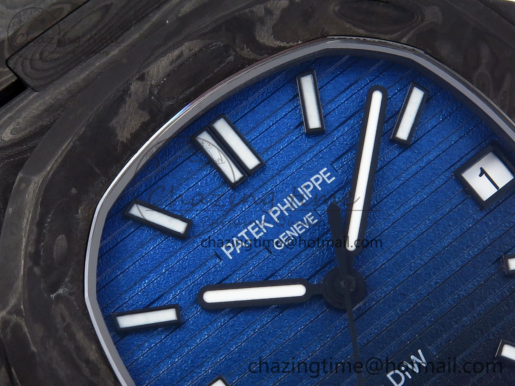 NAUTILUS 5711 DIW CARBON DIWF 1:1 BEST EDITION BLACK BLUE TEXTURED DIAL ON CARBON BRACELET 324CS