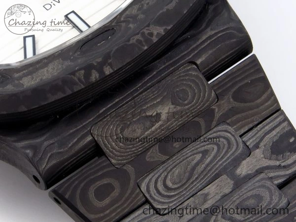 NAUTILUS 5711 DIW CARBON DIWF 1:1 BEST EDITION BLACK BLUE TEXTURED DIAL ON CARBON BRACELET 324CS