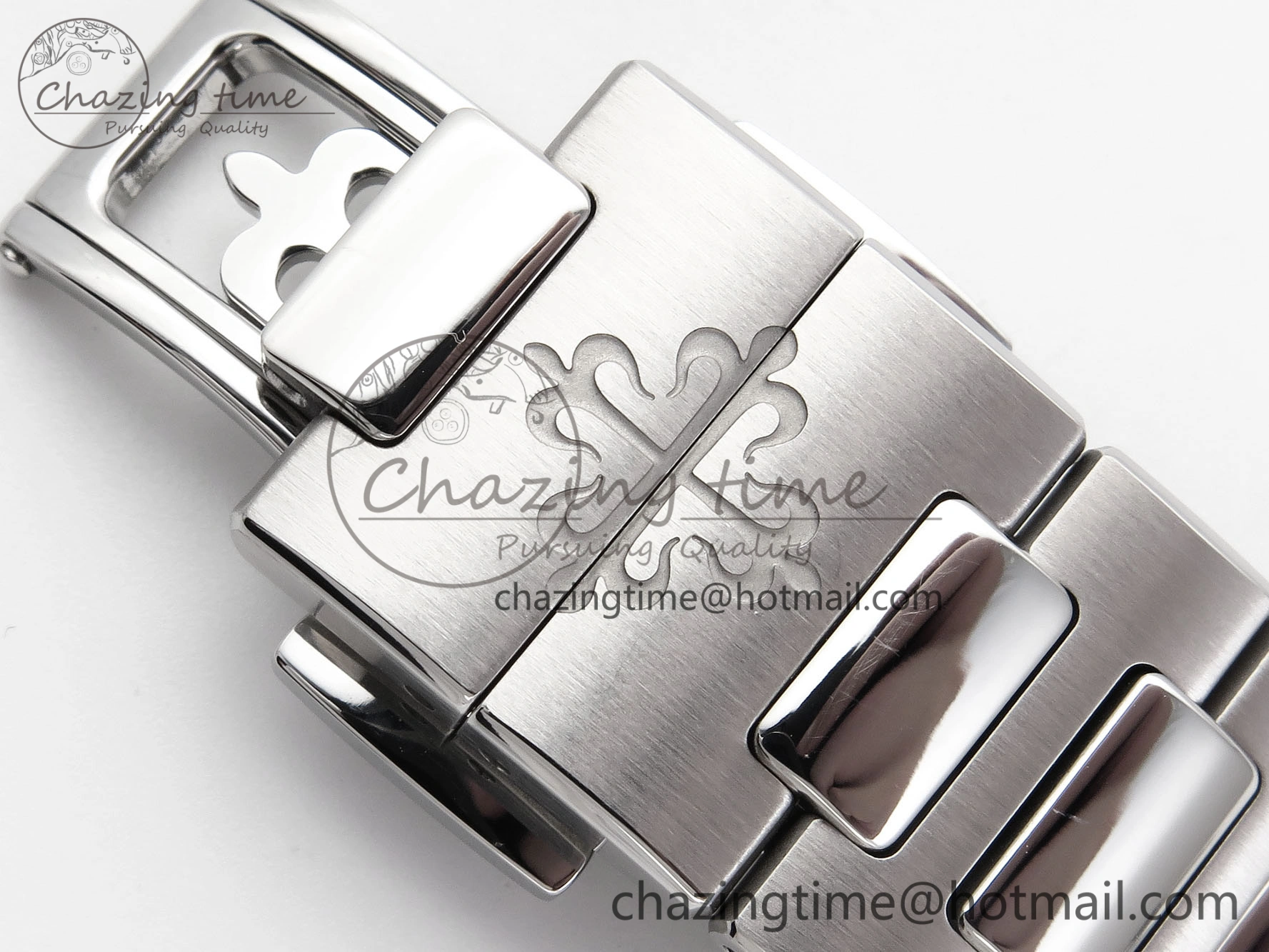 NAUTILUS 7118 LADIES SS PPF 1:1 BEST EDITION WHITE DIAL DIAMONDS BEZEL ON SS BRACELET 324CS