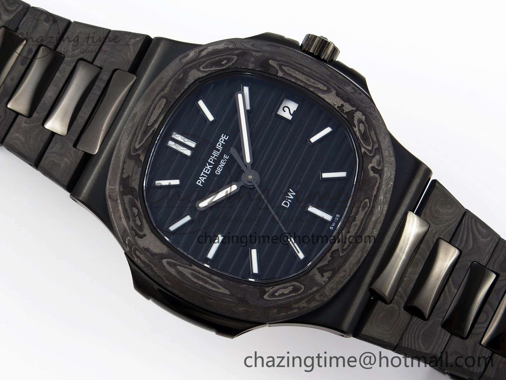 Nautilus 5711 DIW Carbon DIWF 1:1 Best Edition Blue Textured Dial on Carbon PVD Bracelet 324CS