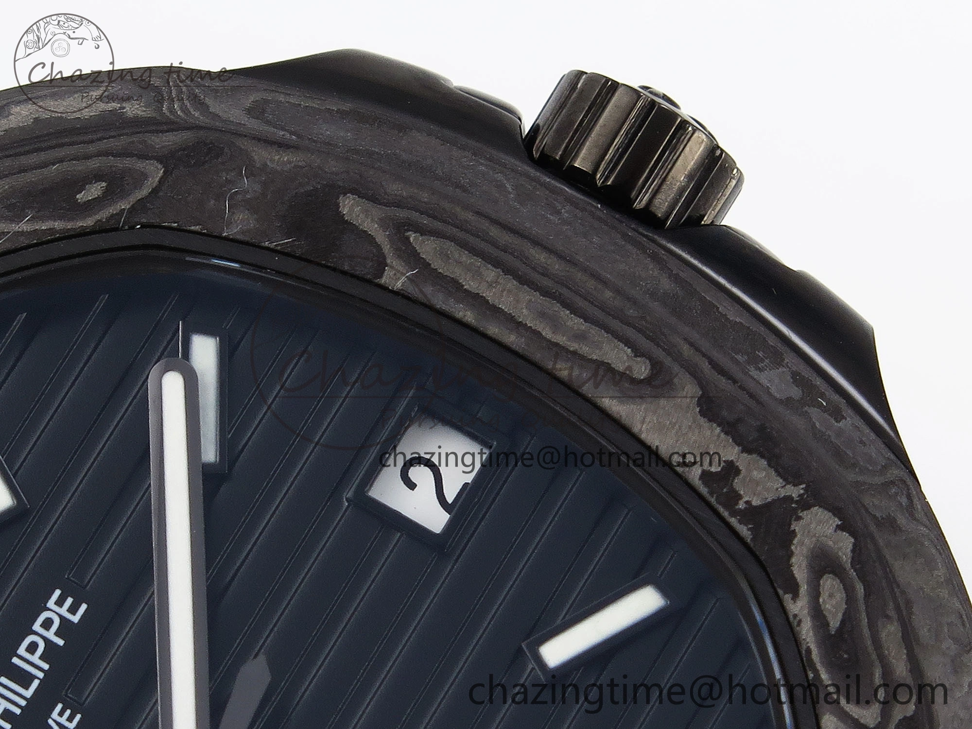 Nautilus 5711 DIW Carbon DIWF 1:1 Best Edition Blue Textured Dial on Carbon PVD Bracelet 324CS