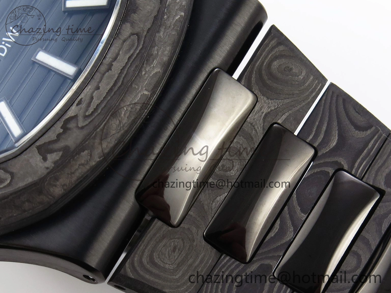 Nautilus 5711 DIW Carbon DIWF 1:1 Best Edition Blue Textured Dial on Carbon PVD Bracelet 324CS
