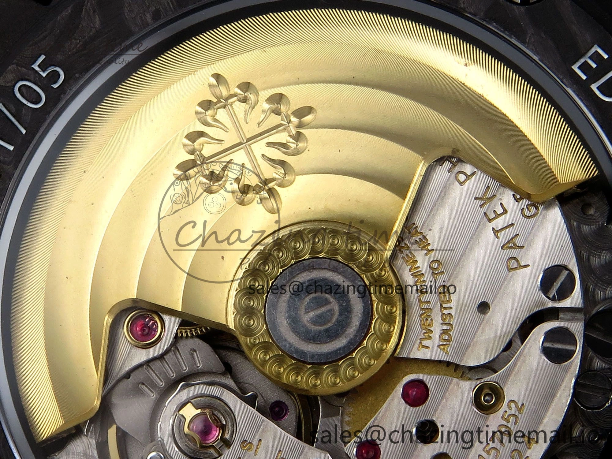 Nautilus 5711 DIW Carbon DIWF 1:1 Best Edition Green Textured Dial On Carbon Bracelet 324CS