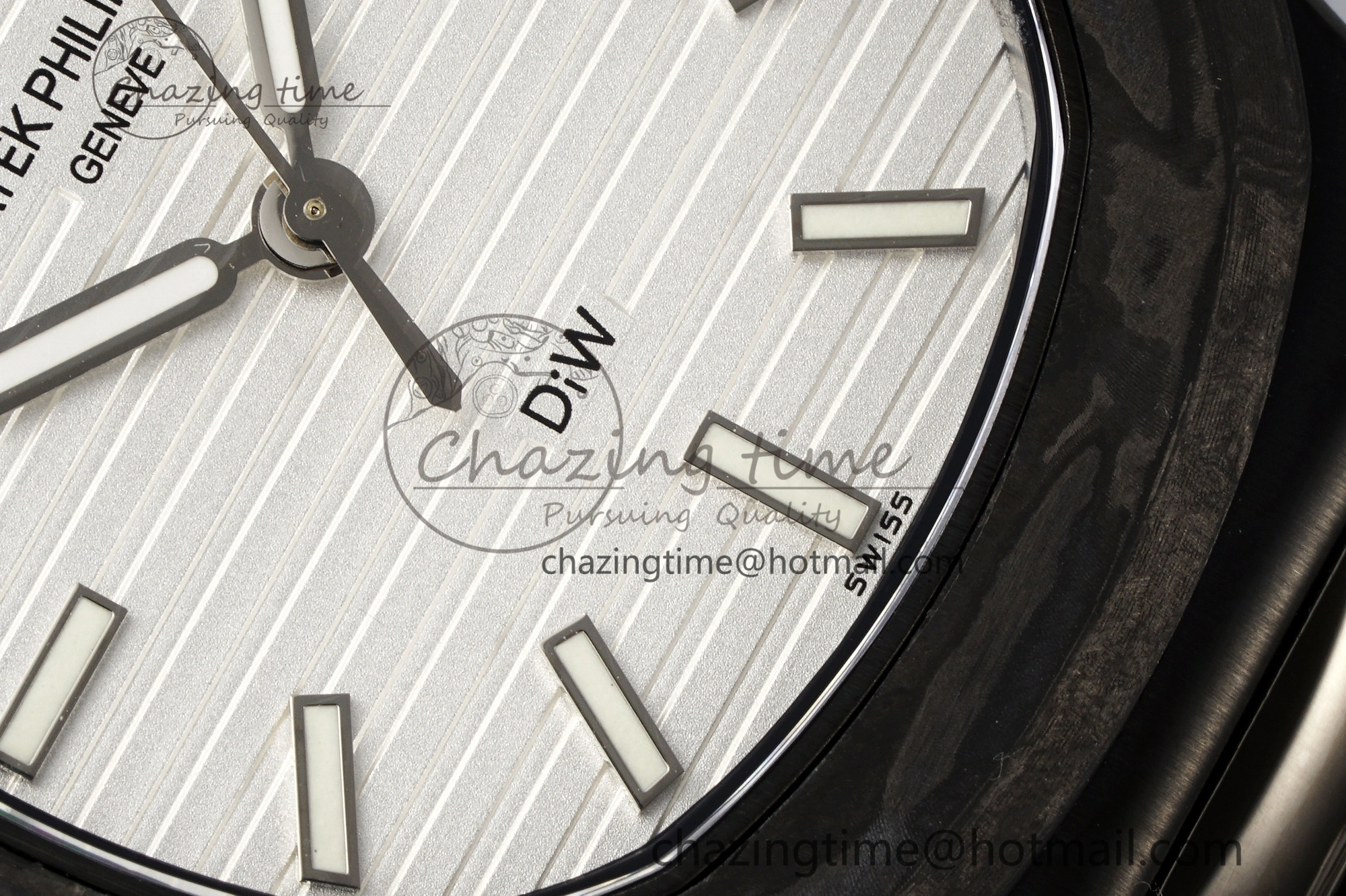 Nautilus 5711 DIW Carbon DIWF 1:1 Best Edition White Dial on Carbon PVD Bracelet 324CS