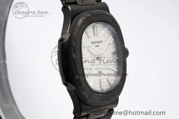 Nautilus 5711 DIW Carbon DIWF 1:1 Best Edition White Dial on Carbon PVD Bracelet 324CS