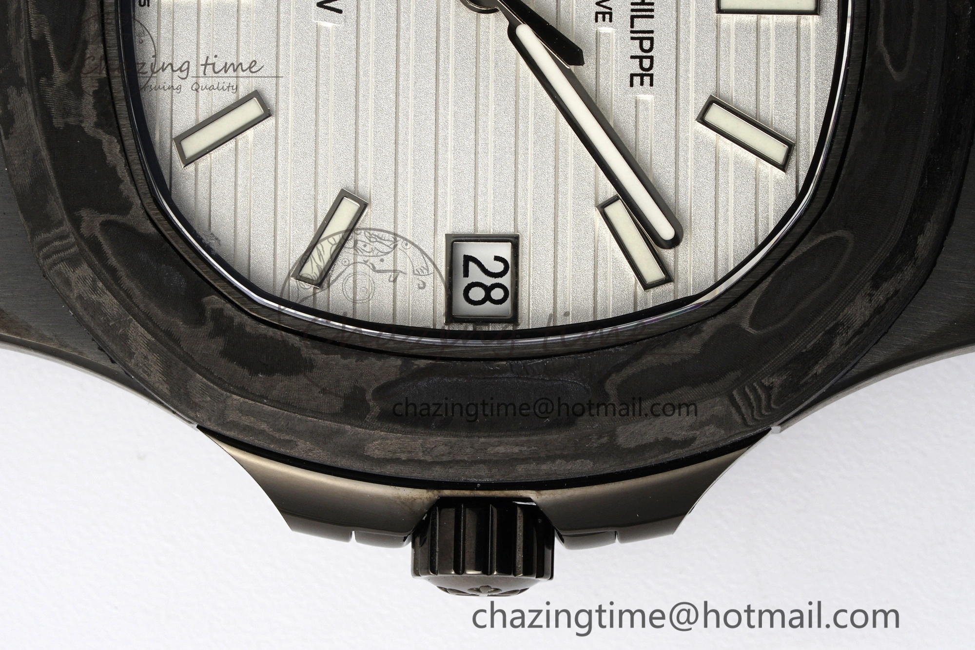 Nautilus 5711 DIW Carbon DIWF 1:1 Best Edition White Dial on Carbon PVD Bracelet 324CS