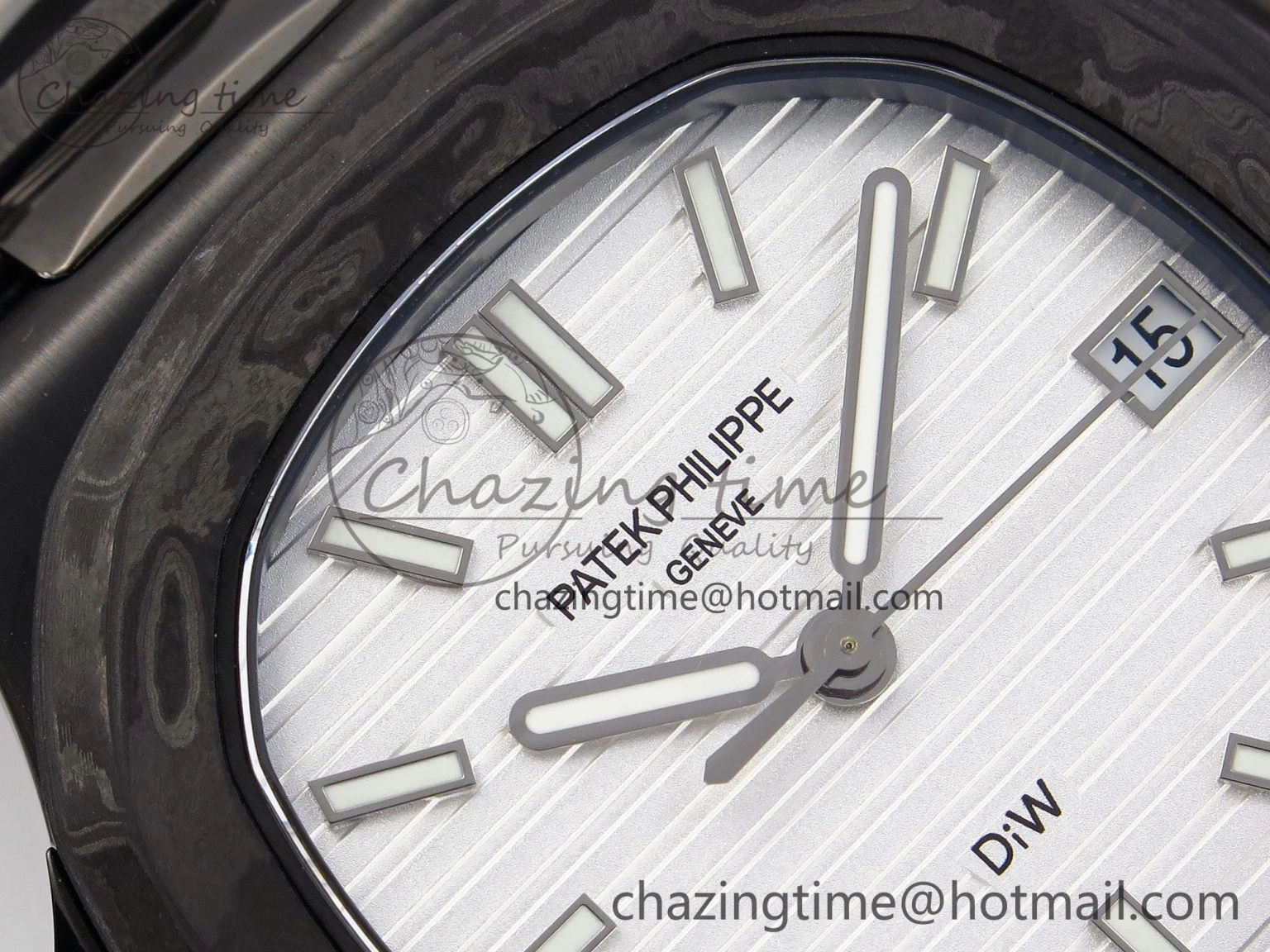 Nautilus 5711 DIW Carbon DIWF 1:1 Best Edition White Textured Dial on Carbon PVD Bracelet 324CS