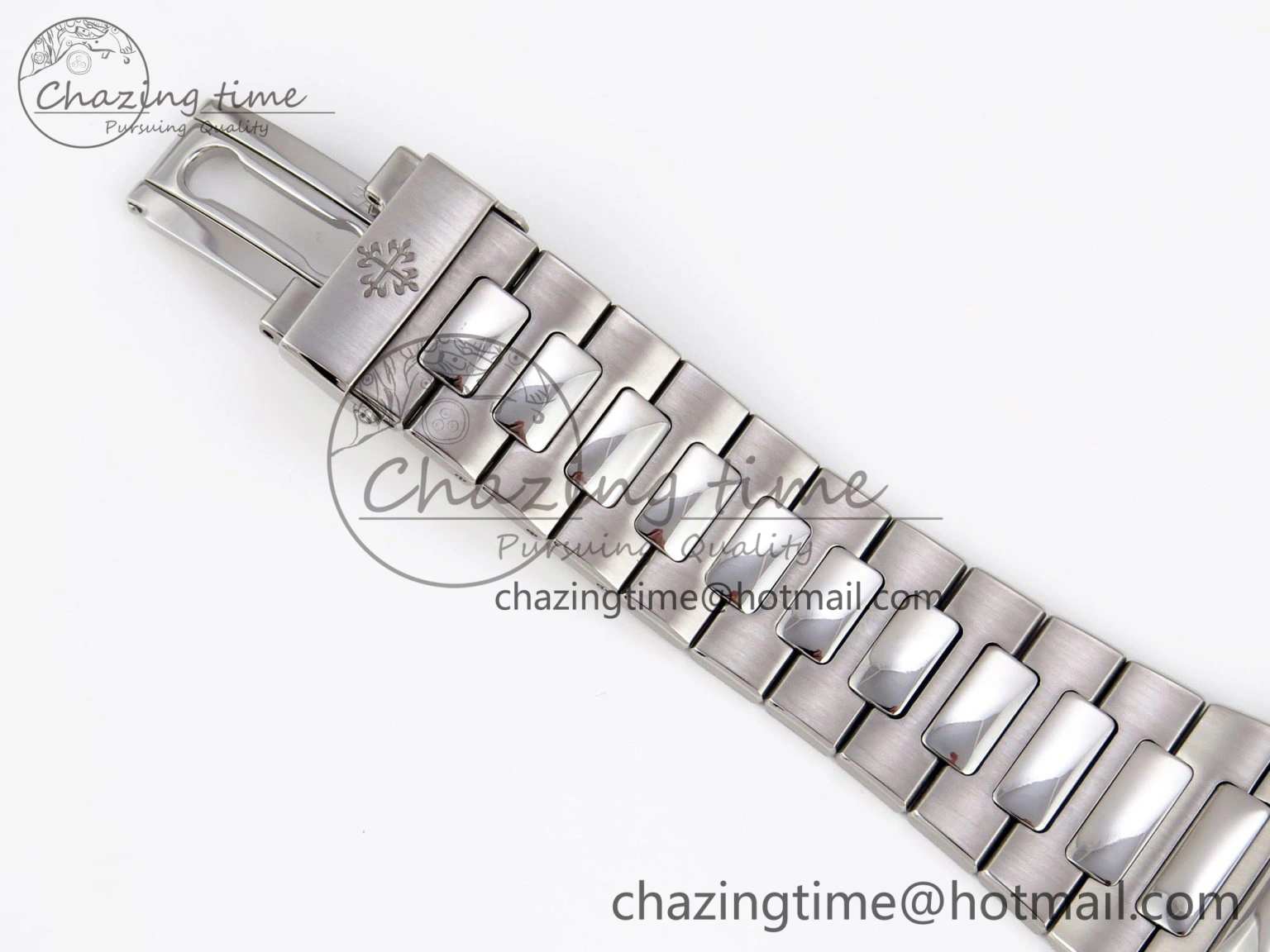 Nautilus 5711 SS GPF 1:1 Best Edition Gray Dial Green Diamonds Bezel on SS Bracelet 324CS