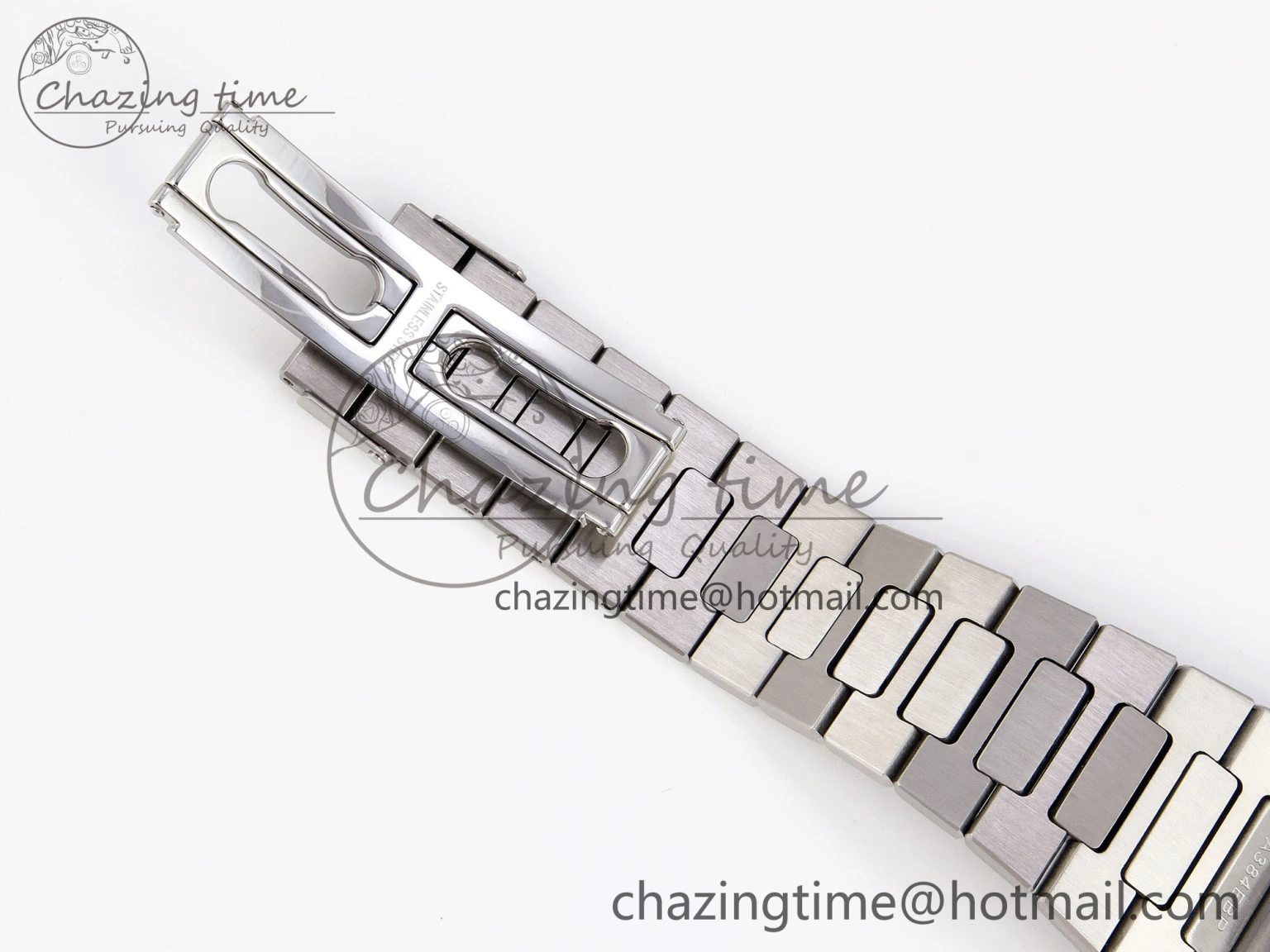 Nautilus 5711 SS GPF 1:1 Best Edition Gray Dial Green Diamonds Bezel on SS Bracelet 324CS