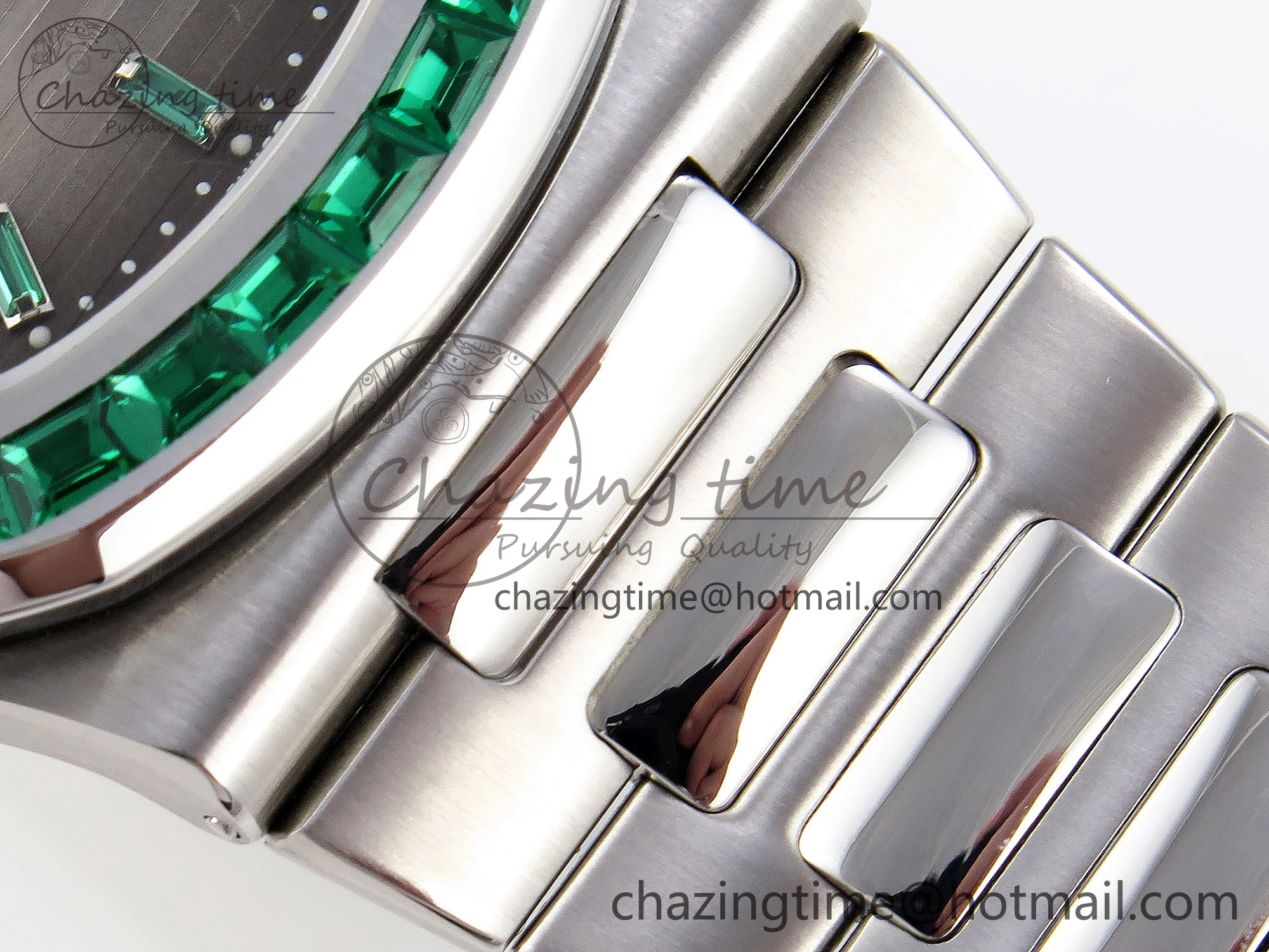 Nautilus 5711 SS GPF 1:1 Best Edition Gray Dial Green Diamonds Bezel on SS Bracelet 324CS