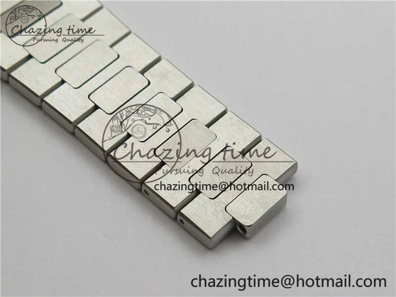 Nautilus 5711 1A GRF Best Edition White Dial on SS Bracelet A324CS (Free box) V2