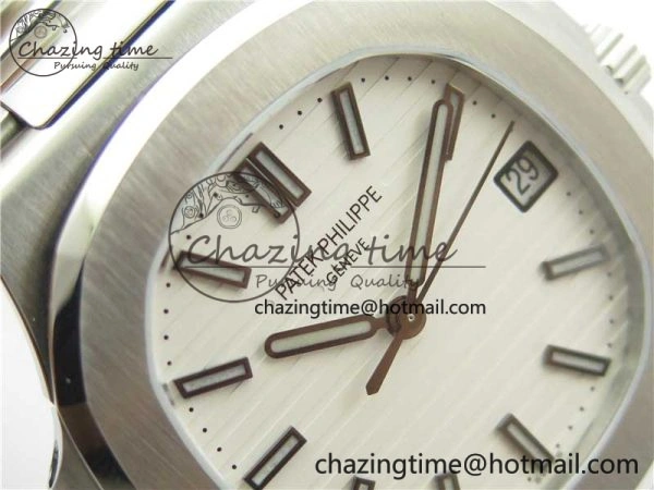 Nautilus 5711 1A GRF Best Edition White Dial on SS Bracelet A324CS (Free box) V2