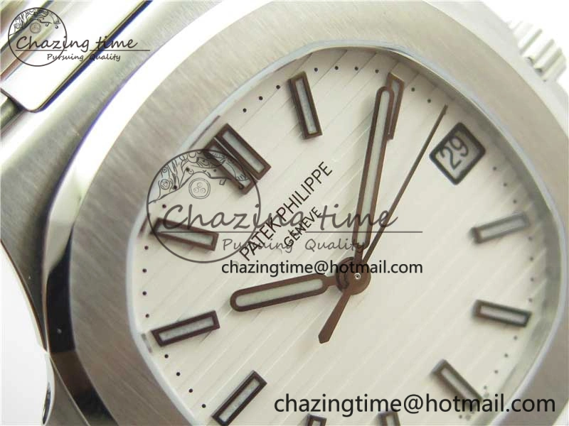 Nautilus 5711 1A GRF Best Edition White Dial on SS Bracelet A324CS (Free box) V2