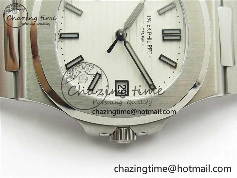 Nautilus 5711 1A GRF Best Edition White Dial on SS Bracelet A324CS (Free box) V2
