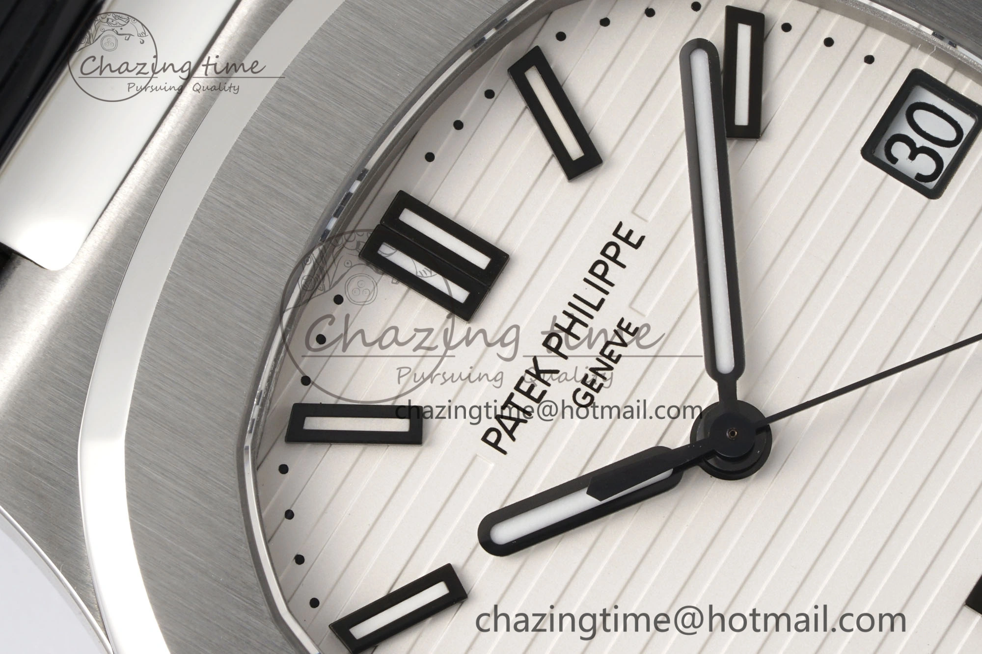 Nautilus 5711 1A PPF 1:1 Best Edition White Textured Dial on Black Rubber Strap 324CS V5