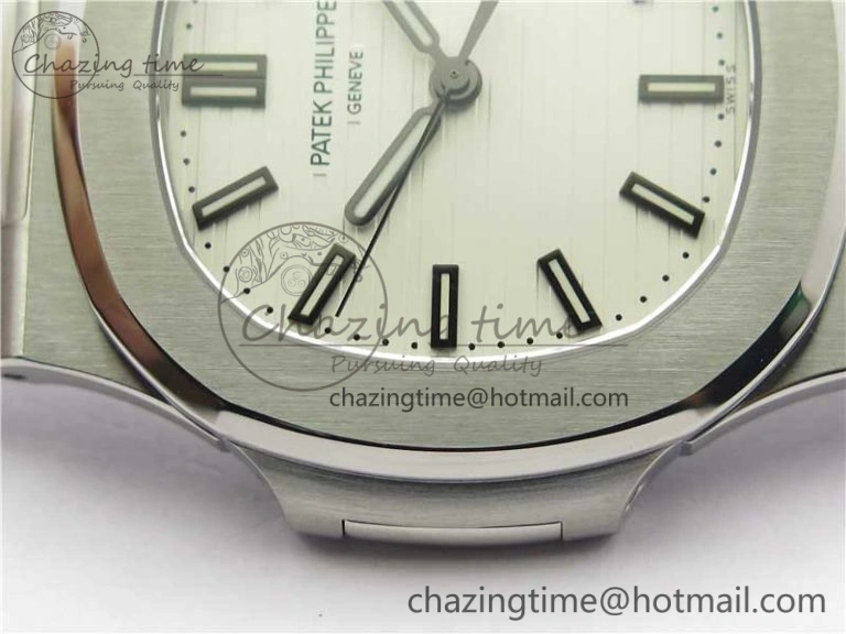 Nautilus 5711 1A PPF 1:1 Best Edition White Textured Dial on SS Bracelet 324CS V4