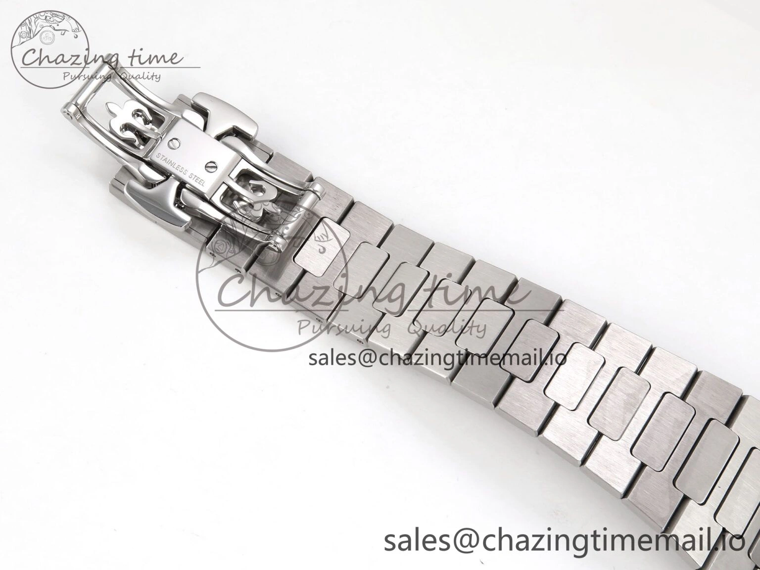 Nautilus 5712-1A 001 PPF 1:1 Best Edition Blue Dial on SS Bracelet PPF240 V3