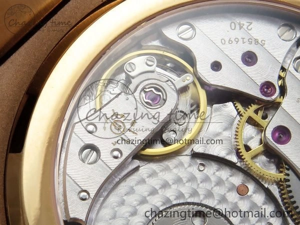Nautilus 5712 RG PPF 1:1 Best Edition Gray Dial on Brown Leather Strap A240 Super Clone V2