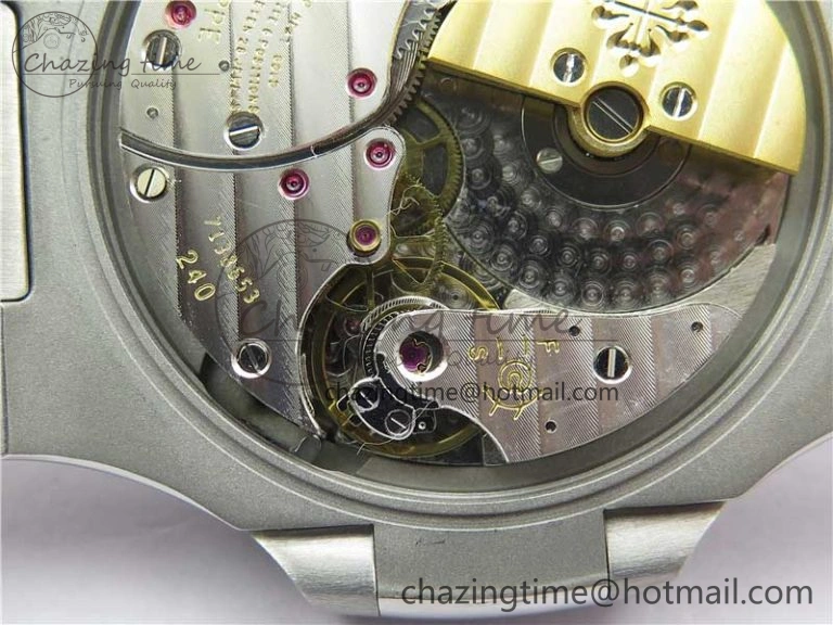 Nautilus 5712 SS PPF 1:1 Best Edition Blue Dial on SS Bracelet A240